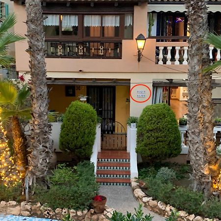 The Best House! Large Terrace Beach And Bars! Traveller Awards 2024-2025 Torrevieja Extérieur photo